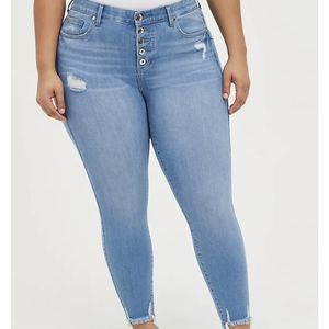 Torrid Super Soft Bombshell Skinny